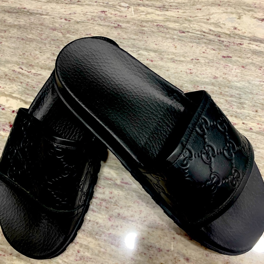 Authentic Gucci Pursuit Track Leather Slides